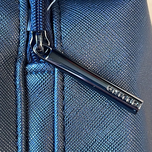 SUNDAY RILEY United Airlines Polaris Luxury Class Amenities Kit  NEW WITH TAGS - Picture 7 of 10